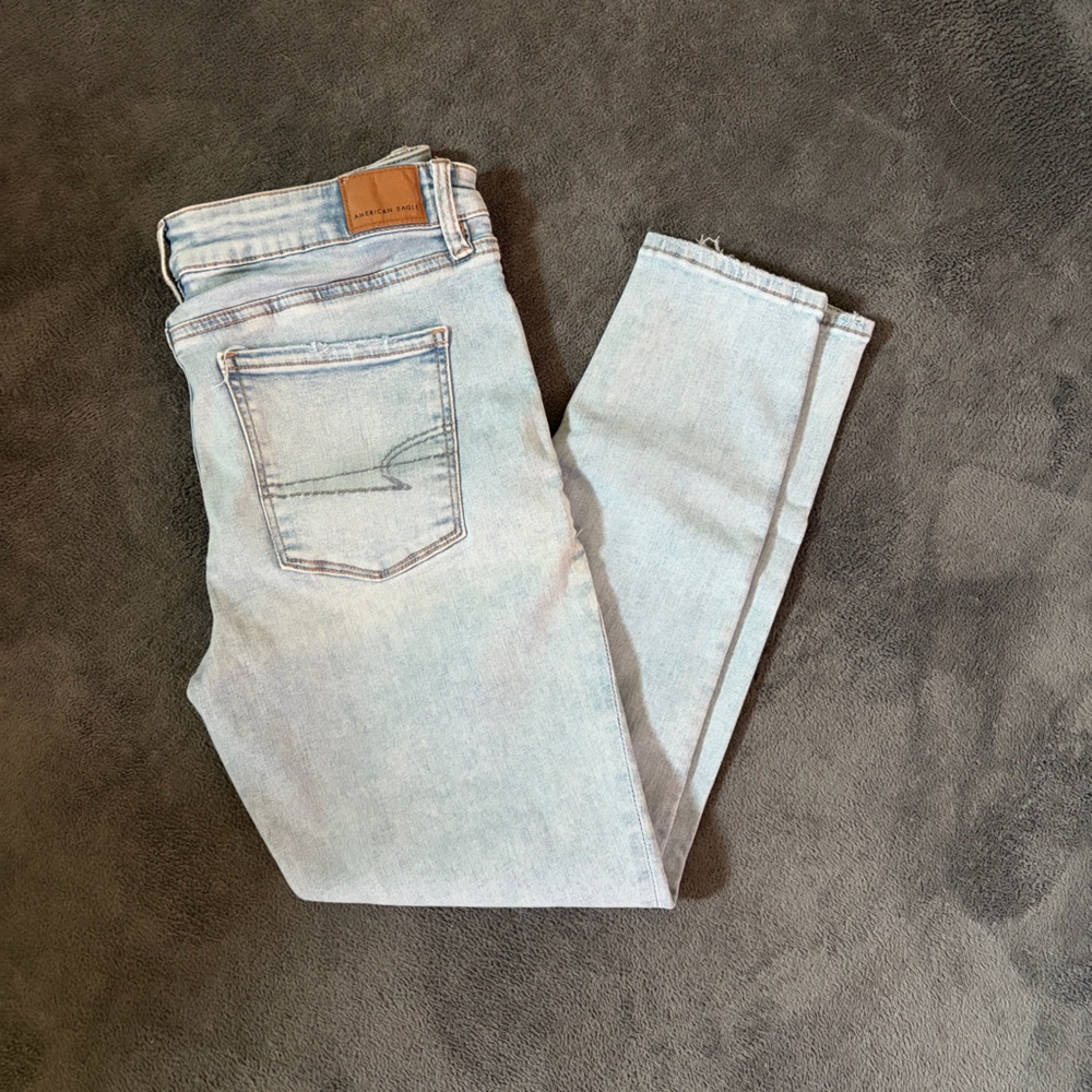 American Eagle Lightwash Jeggings